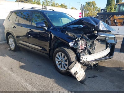 TOYOTA GRAND HIGHLANDER 2024