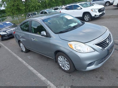 NISSAN VERSA 2013