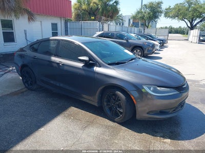 CHRYSLER 200 2015