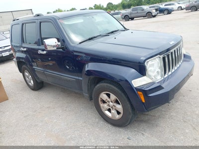 JEEP LIBERTY 2012