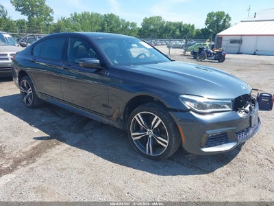 BMW 750I 2016