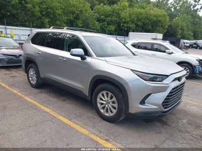 TOYOTA GRAND HIGHLANDER 2024