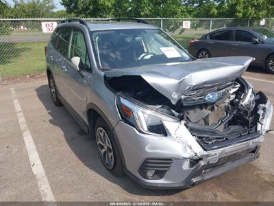 SUBARU FORESTER 2023
