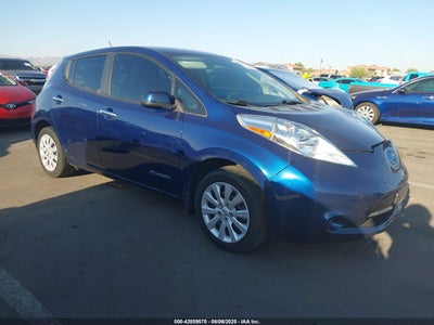 NISSAN LEAF 2017