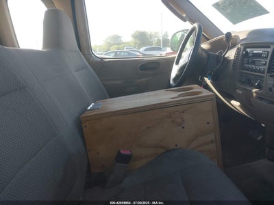 FORD F-150 2002