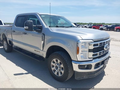 FORD F-250 2024