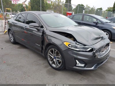 FORD FUSION HYBRID 2019