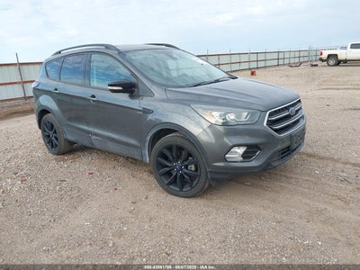 FORD ESCAPE 2017