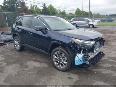 TOYOTA RAV4 2025
