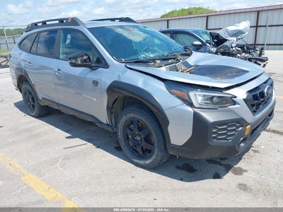 SUBARU OUTBACK 2024