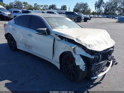 INFINITI Q50 2015