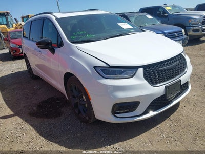 CHRYSLER PACIFICA 2025
