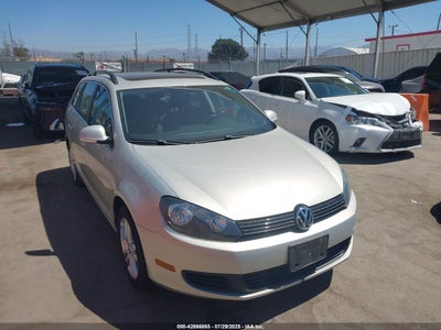 VOLKSWAGEN JETTA SPORTWAGEN 2011