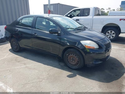 TOYOTA YARIS 2010