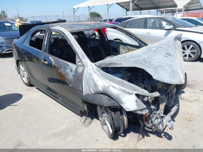 TOYOTA CAMRY 2014