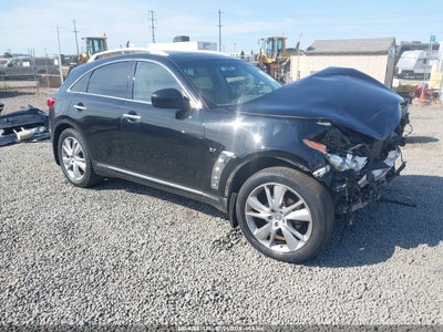 INFINITI QX70 2014