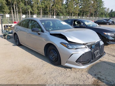 TOYOTA AVALON HYBRID 2019