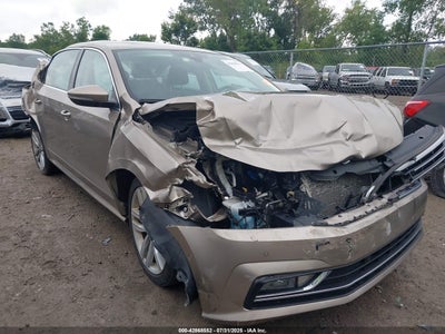 VOLKSWAGEN PASSAT 2016