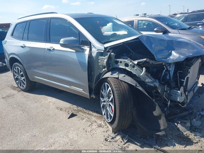CADILLAC XT6 2025