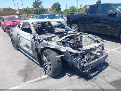FORD MUSTANG 2015