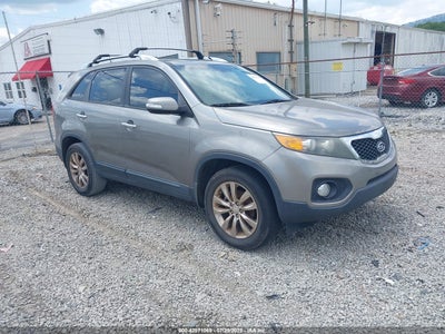 KIA SORENTO 2011