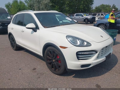 PORSCHE CAYENNE 2011