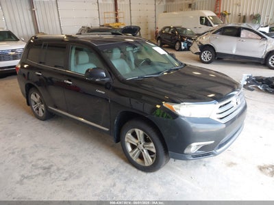 TOYOTA HIGHLANDER 2011