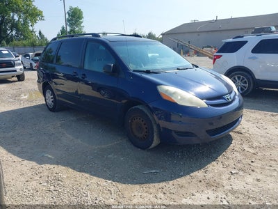 TOYOTA SIENNA 2006