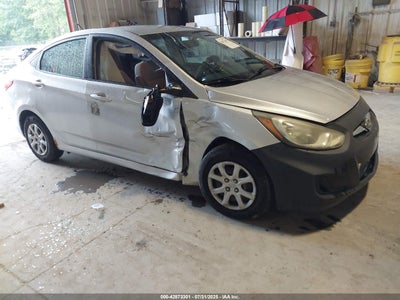 HYUNDAI ACCENT 2013
