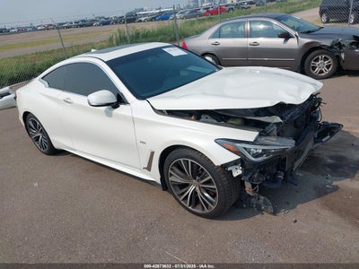 INFINITI Q60 2017