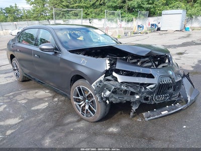 BMW 740 2025