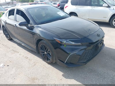 TOYOTA CAMRY 2025