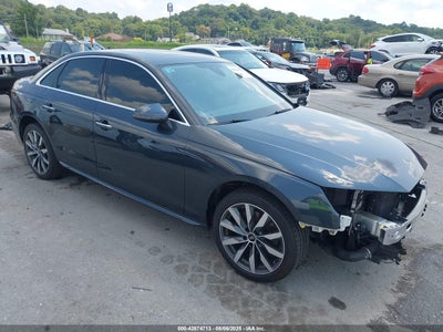 AUDI A4 2021