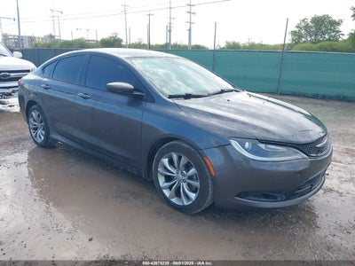 CHRYSLER 200 2015