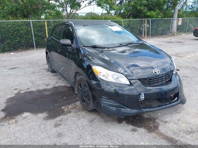 TOYOTA MATRIX 2012