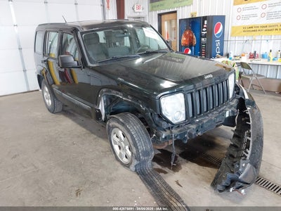 JEEP LIBERTY 2012