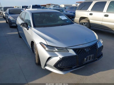 TOYOTA AVALON 2019