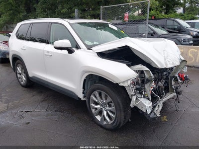 TOYOTA GRAND HIGHLANDER 2024