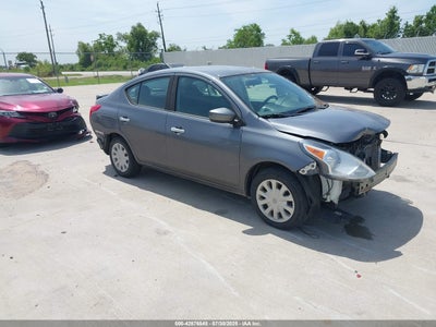 NISSAN VERSA 2018