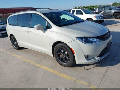 CHRYSLER PACIFICA 2020