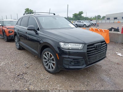AUDI Q7 2017