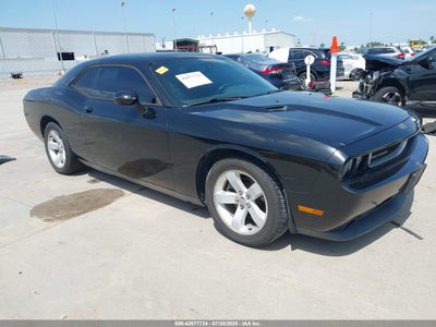 DODGE CHALLENGER 2013