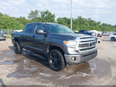 TOYOTA TUNDRA 2017