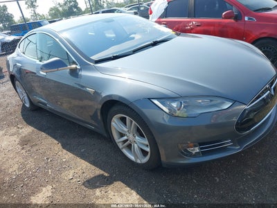 TESLA MODEL S 2013