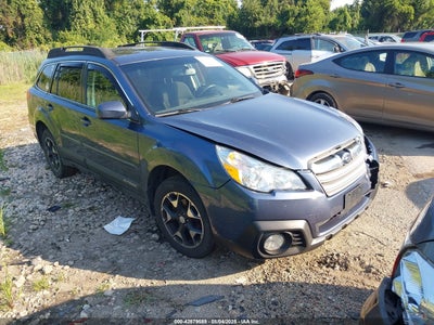 SUBARU OUTBACK 2013