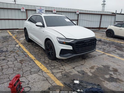AUDI Q8 2019
