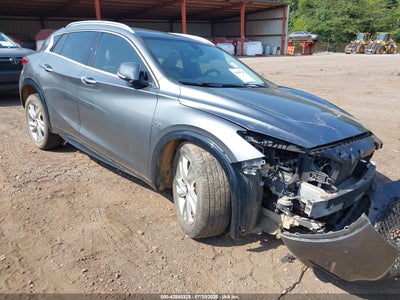 INFINITI QX30 2017