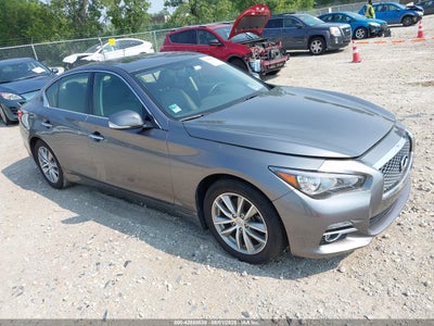 INFINITI Q50 2015