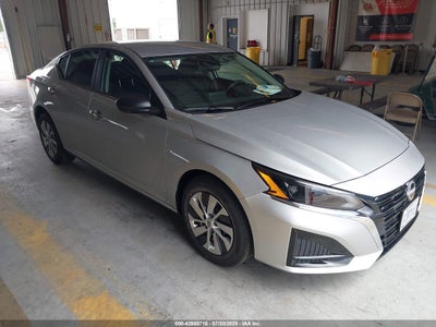 NISSAN ALTIMA 2025