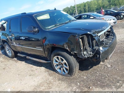 GMC YUKON XL 1500 2013
